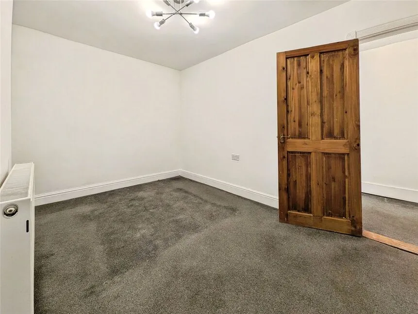 Broadway, Sheerness, Kent, ME12, photo 6