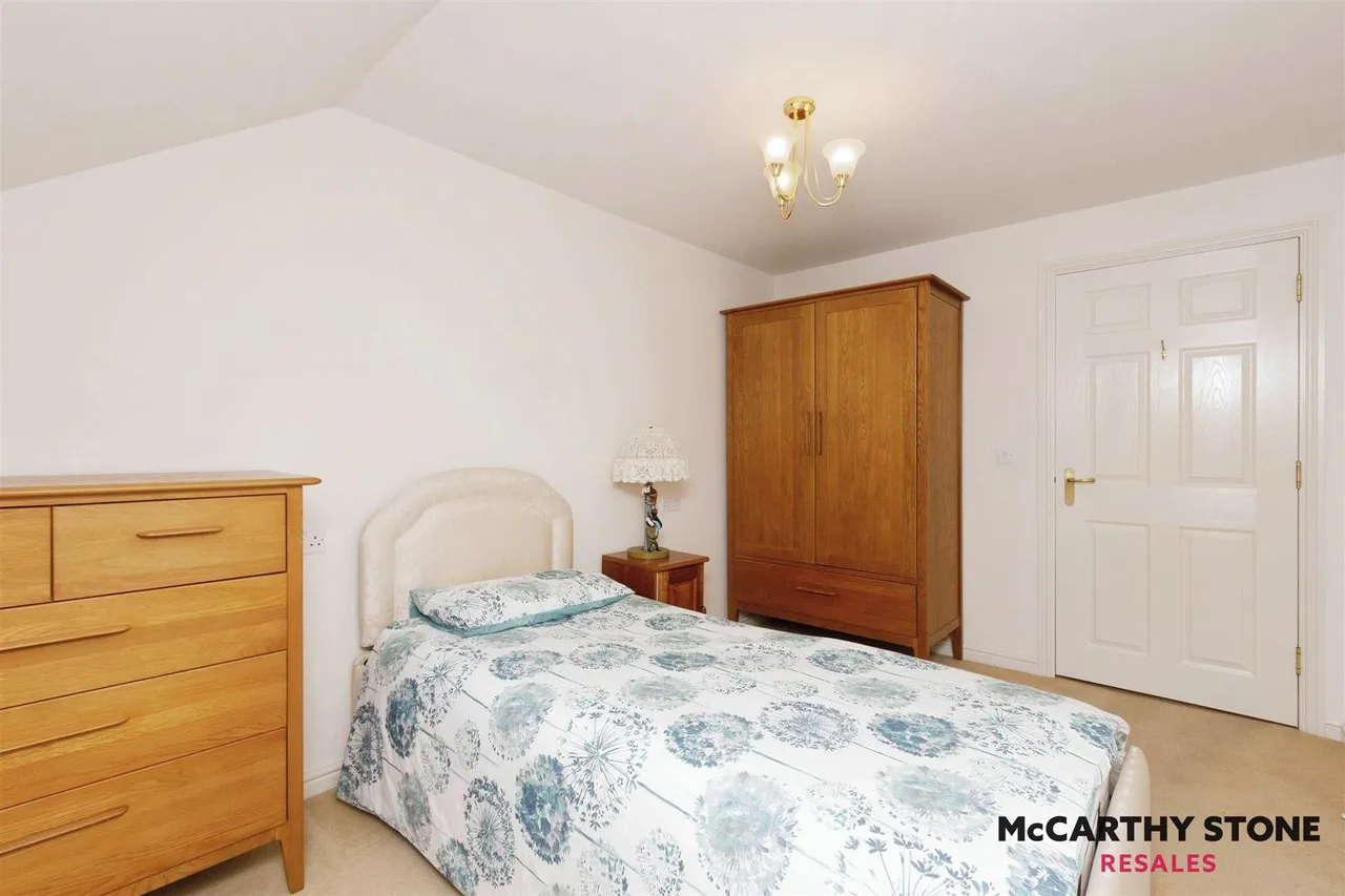 Tower Road, Liphook, GU30, photo 17