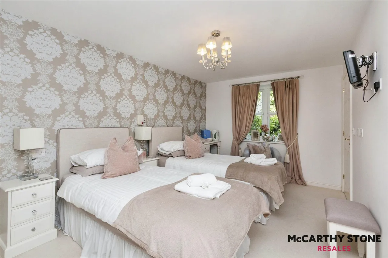 Tower Road, Liphook, GU30, photo 8