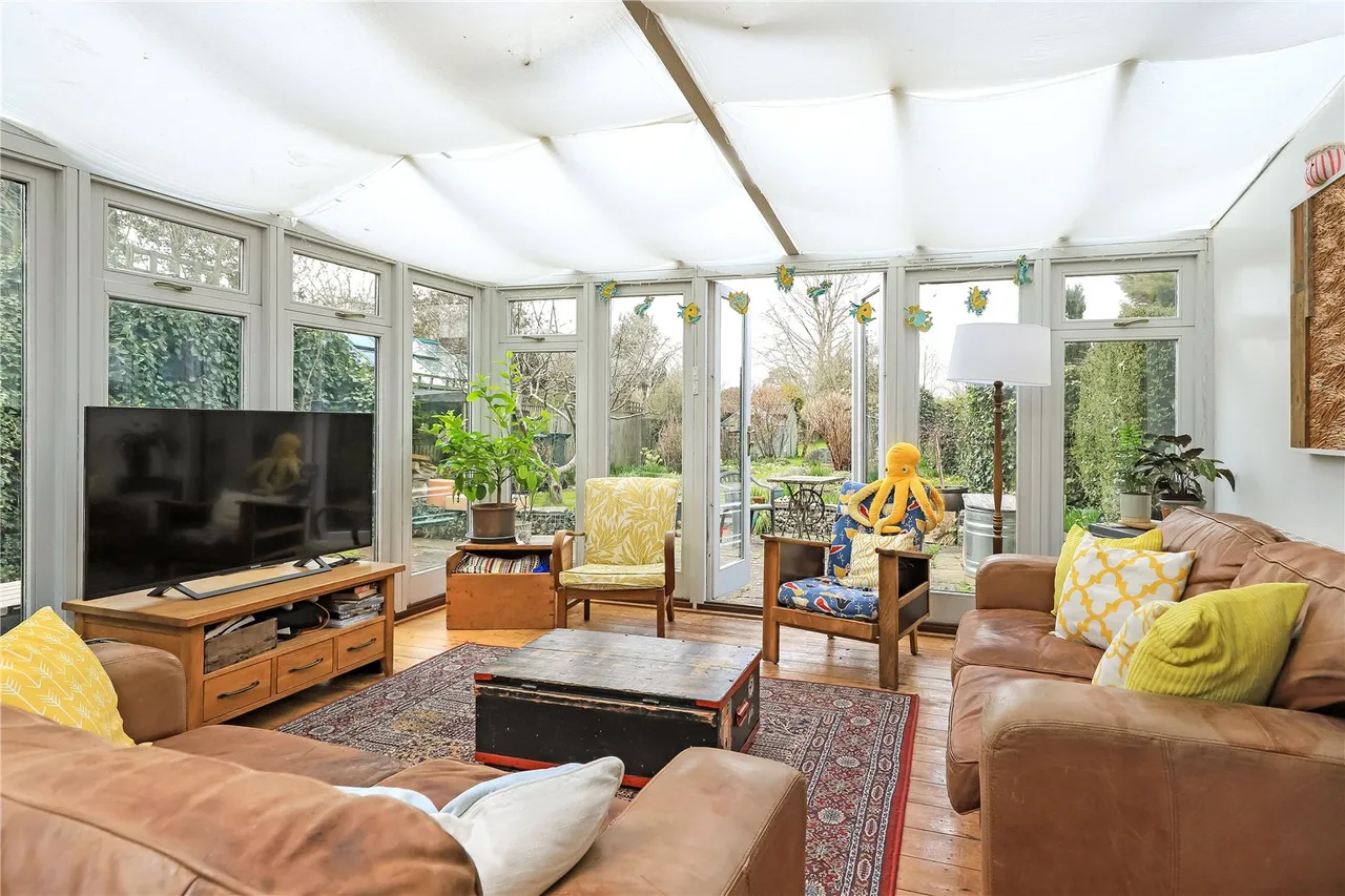 The Borough, Downton, Salisbury, Wiltshire, SP5 3LX, photo 3