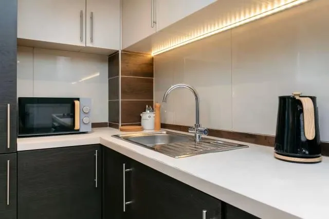 Station Approach, Woking, GU22, photo 6