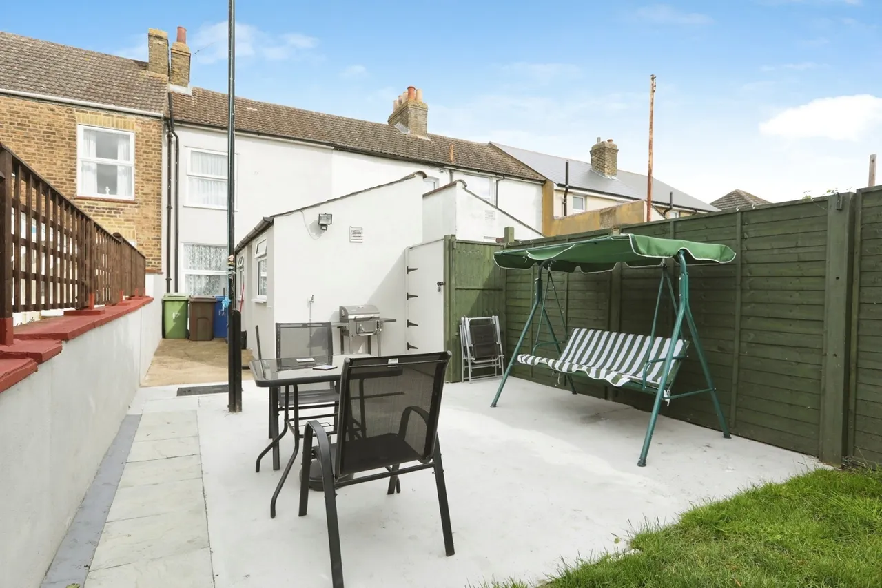 Goodnestone Road, Sittingbourne, Kent, ME10, photo 16