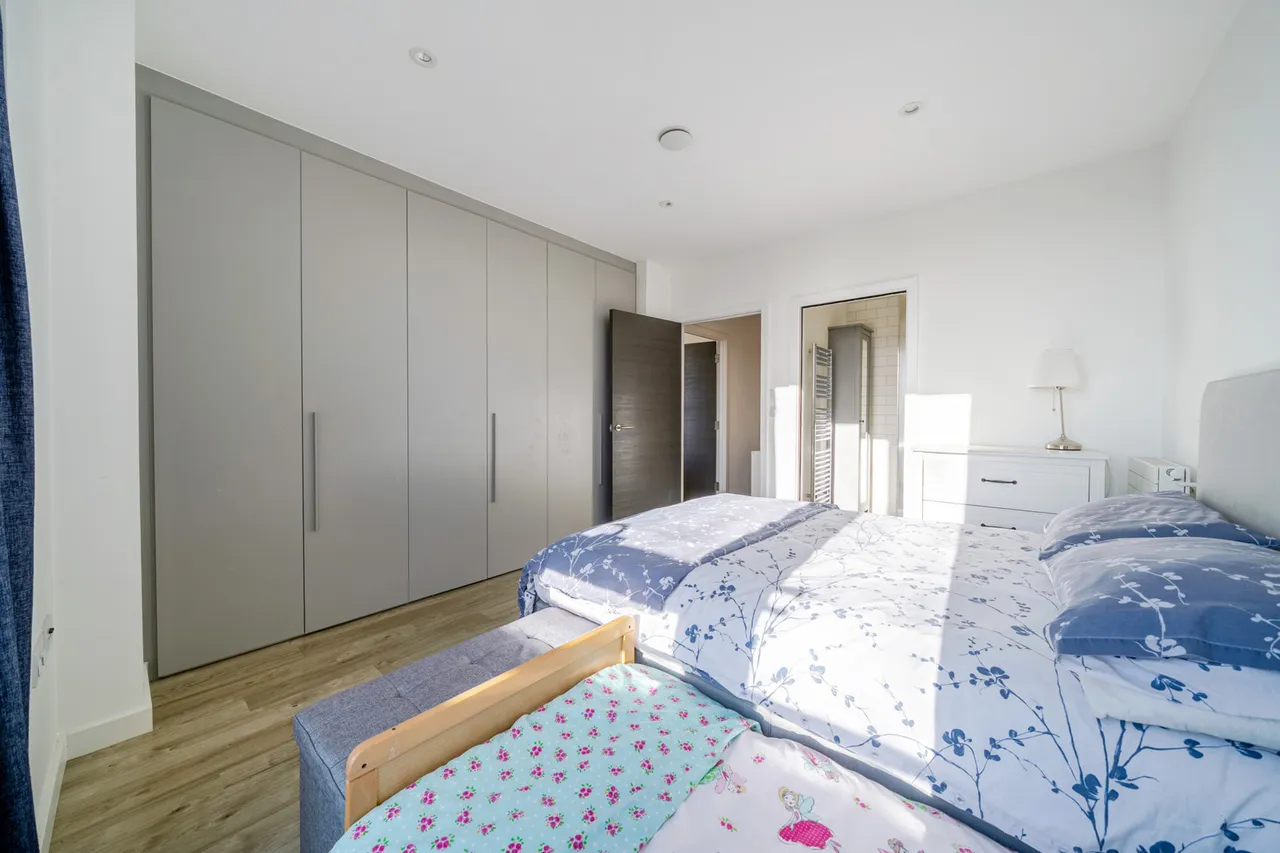 Woods Road, SE15, photo 14