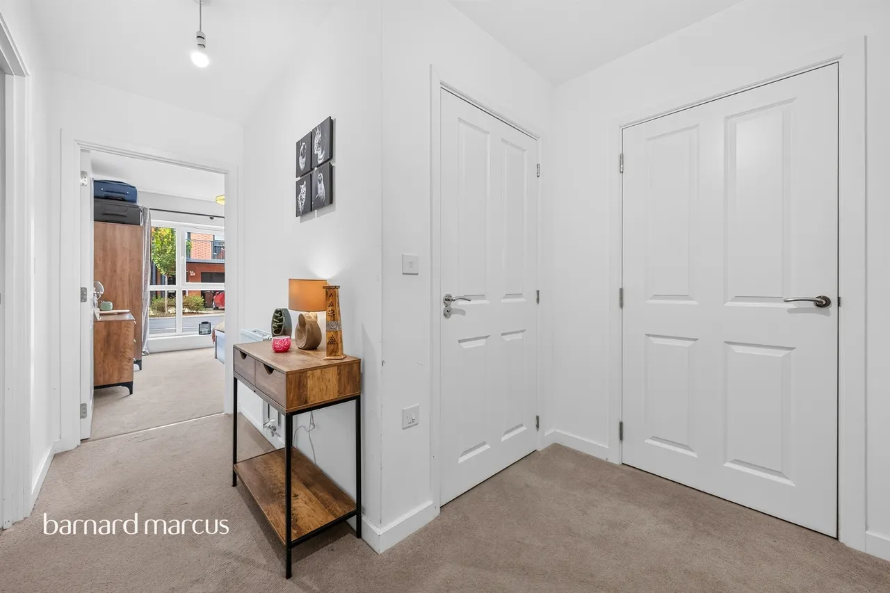 Thimble Crescent, Wallington, SM6, photo 5