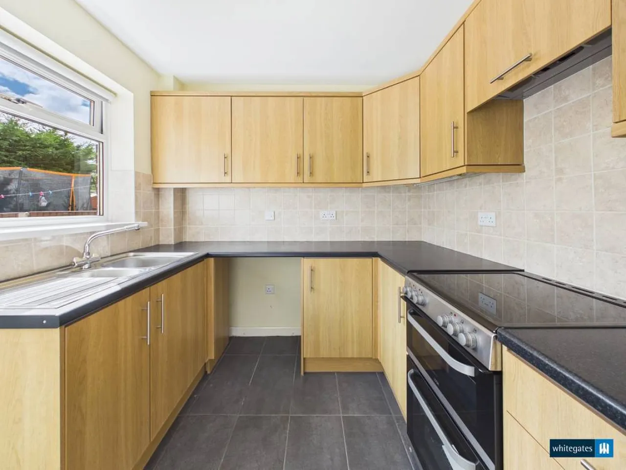 Gourton Square, Wrexham, LL13, photo 9