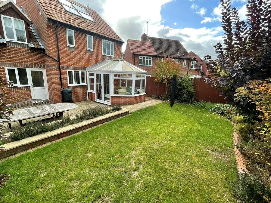 Spring Meadows, Great Shefford, RG17, photo 6