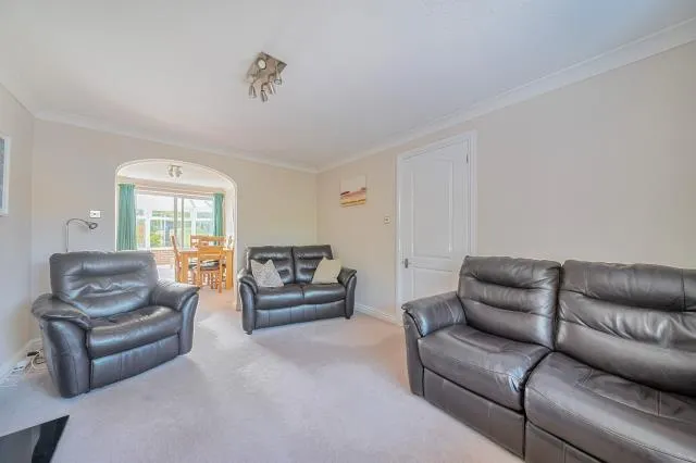 Spring Meadows, Great Shefford, RG17, photo 11