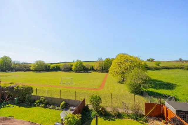 Spring Meadows, Great Shefford, RG17, photo 25