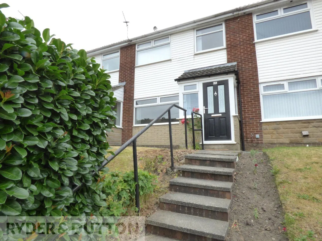 3 bed house to rent, Cold Greave Close, Newhey, OL16