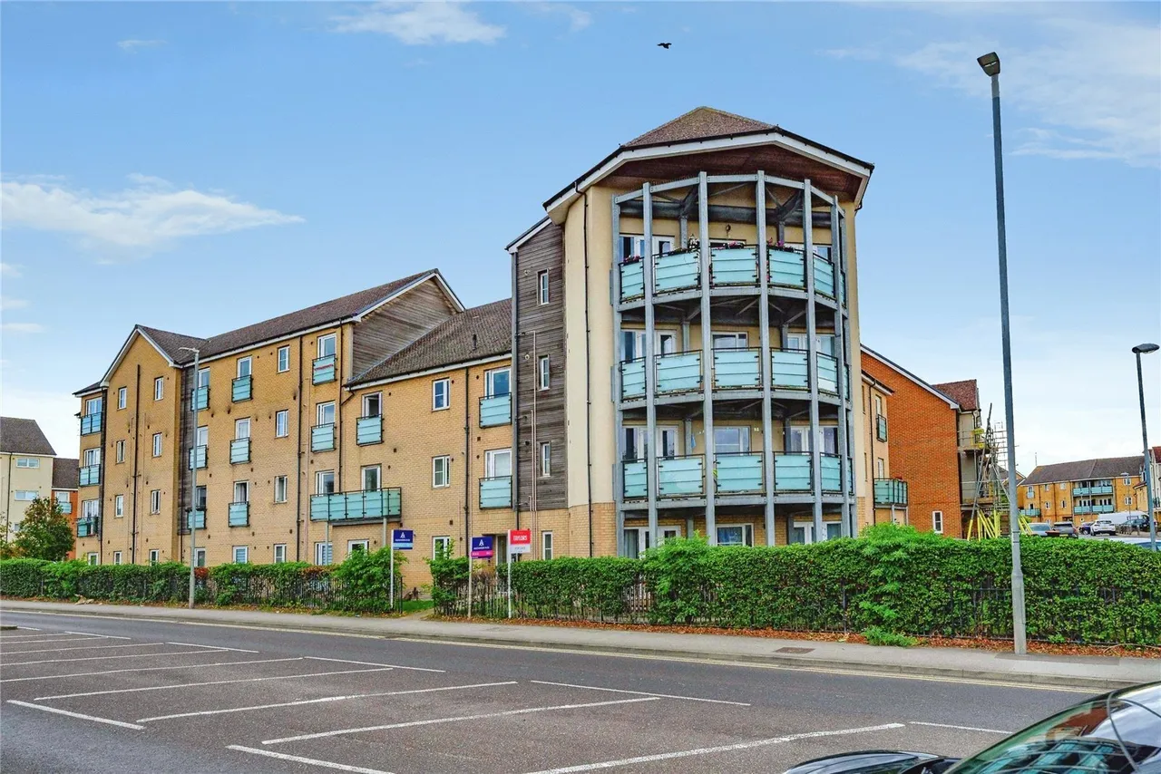 Daimler Drive, Dunstable, LU6, photo 9
