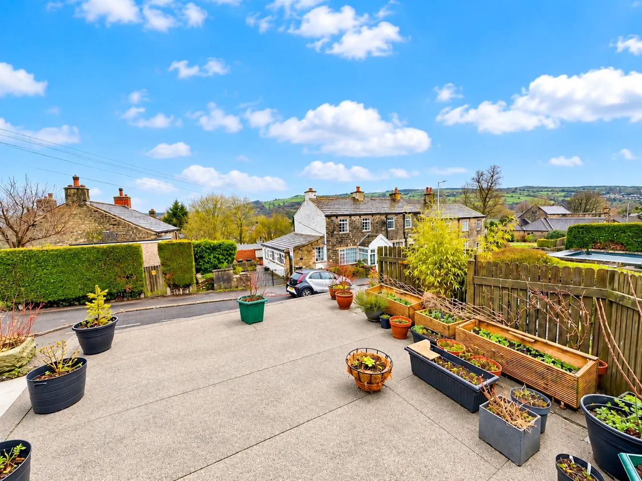 Green Head Road, Keighley, BD20, photo 21