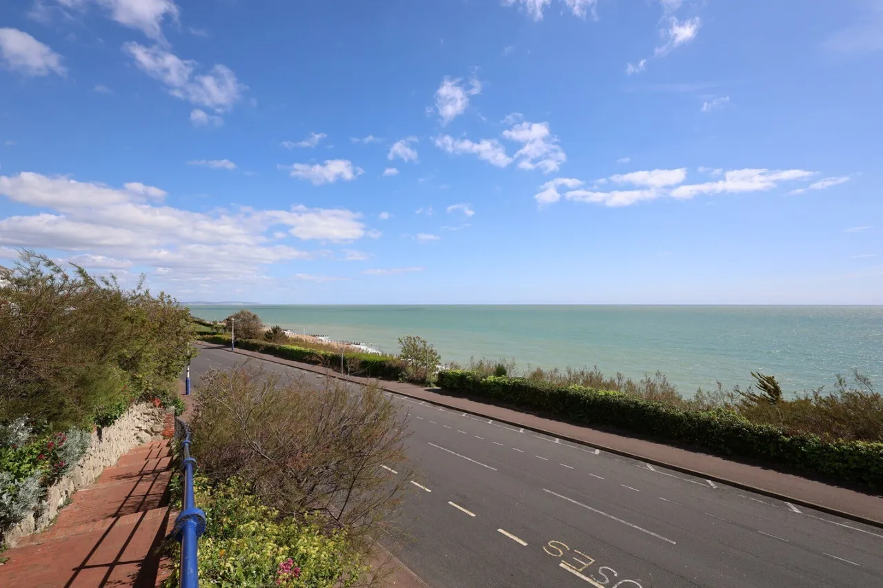 St. Johns Road, Eastbourne, BN20, photo 17