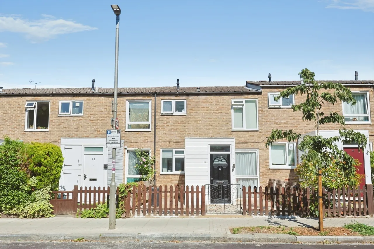 Stormont Road, London, SW11, photo 2