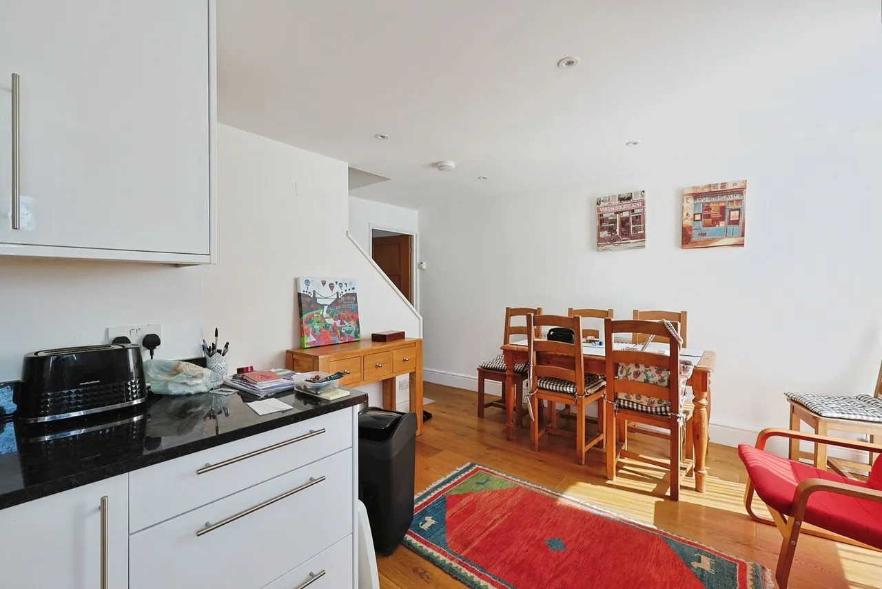 Stormont Road, London, SW11, photo 8
