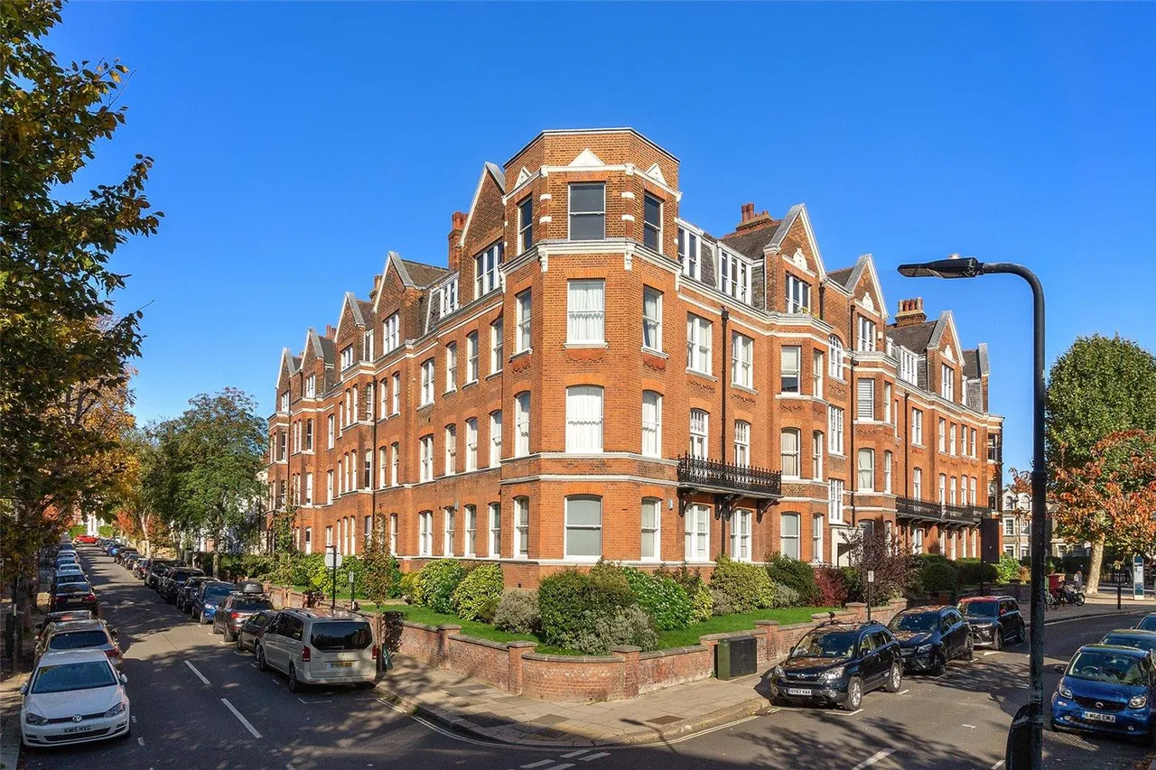 Hilltop Road, photo 19