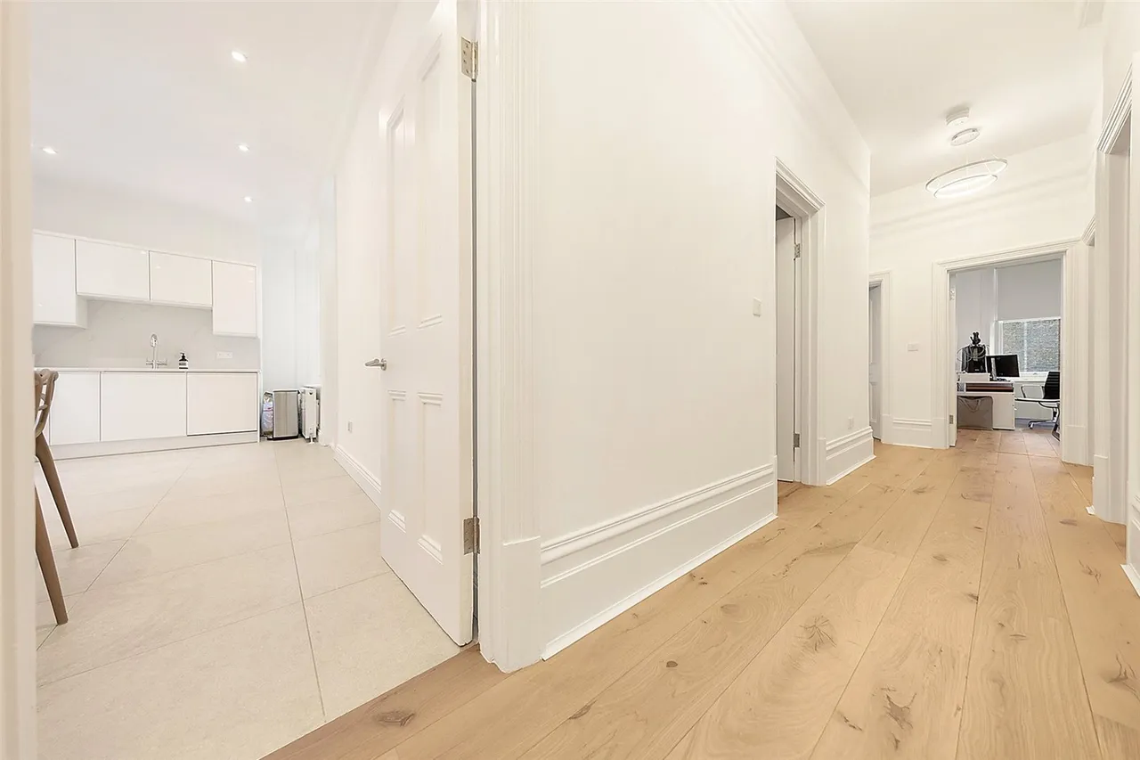 Hilltop Road, photo 9