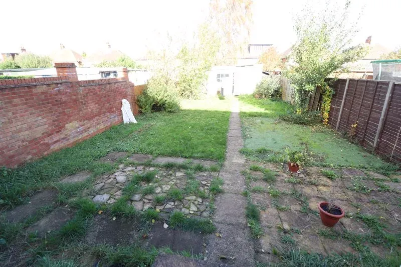 Saffron Street, Bletchley, Milton Keynes, Buckinghamshire, MK2 3AH, photo 11