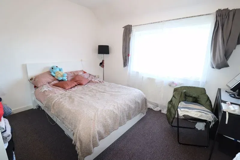 Saffron Street, Bletchley, Milton Keynes, Buckinghamshire, MK2 3AH, photo 10