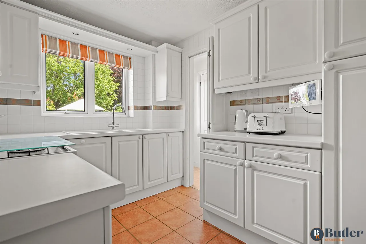 Barndicott, Welwyn Garden City, AL7, photo 12