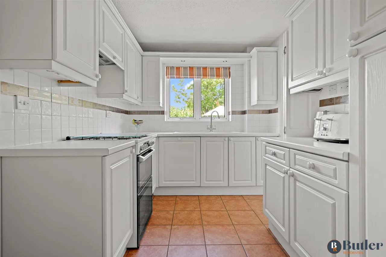 Barndicott, Welwyn Garden City, AL7, photo 8