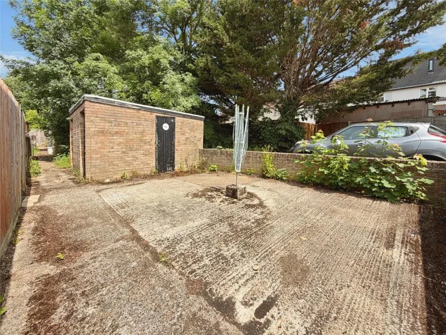 Nursery Waye, Uxbridge, UB8, photo 7