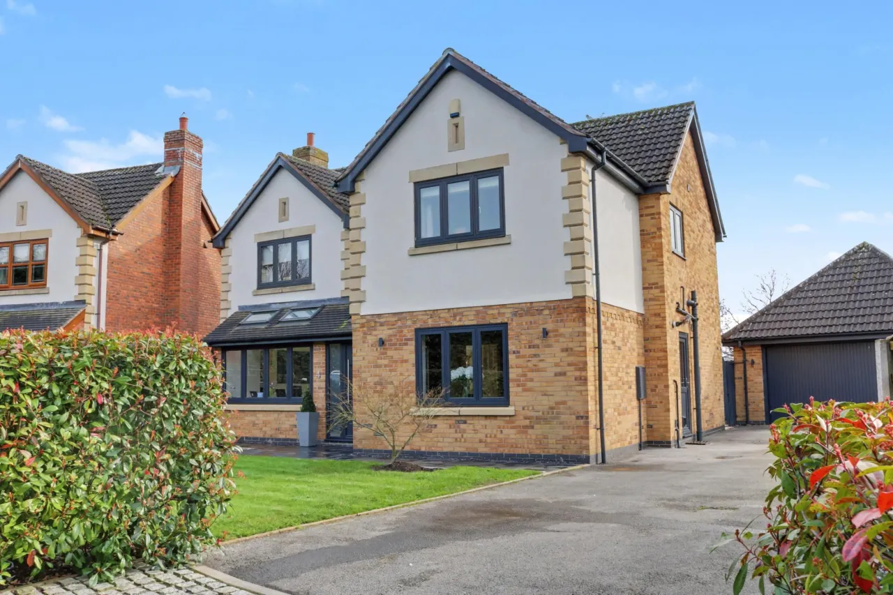 4 bed property for sale, Marlborough Drive, Sandbach