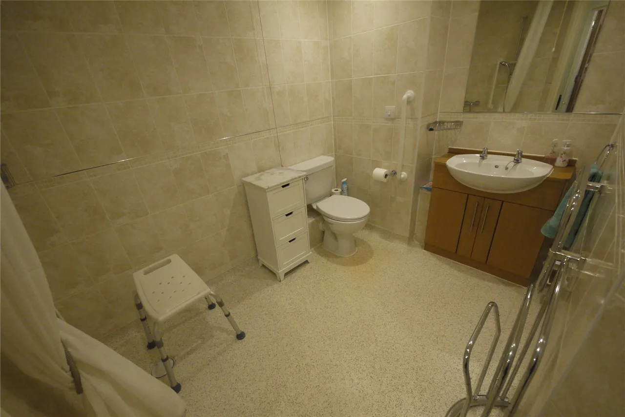 Ongar, CM5, photo 9