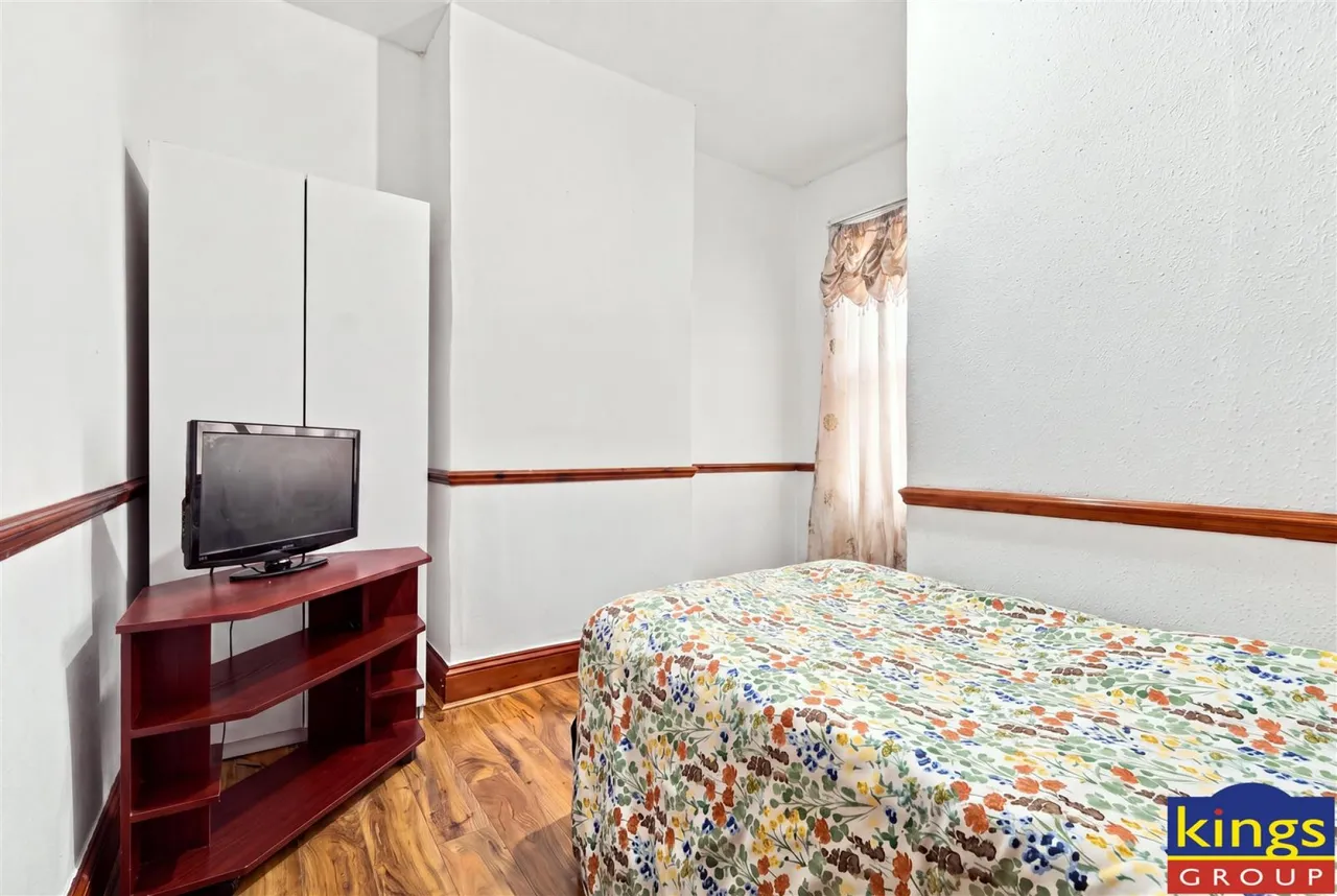 Bloxhall Road, London, photo 9