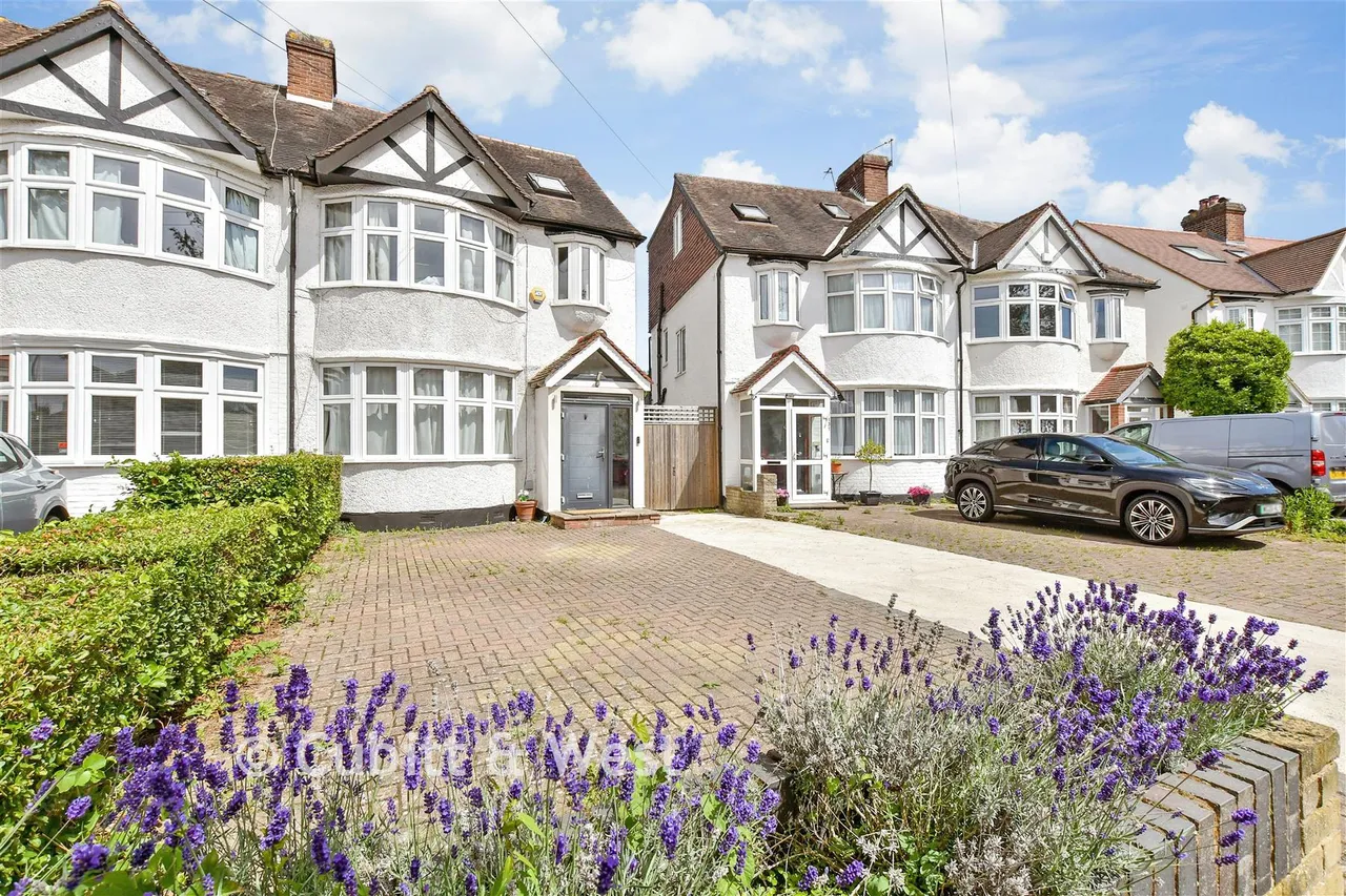 Springfield Avenue, London, SW20, photo 16