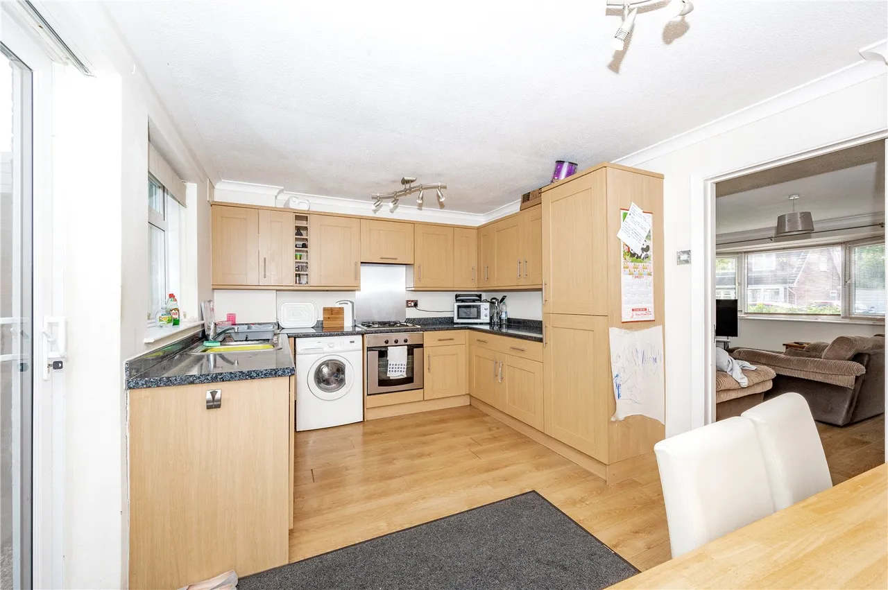 Eyton Close Winyates West, Redditch, Worcestershire, B98 0JY, photo 6