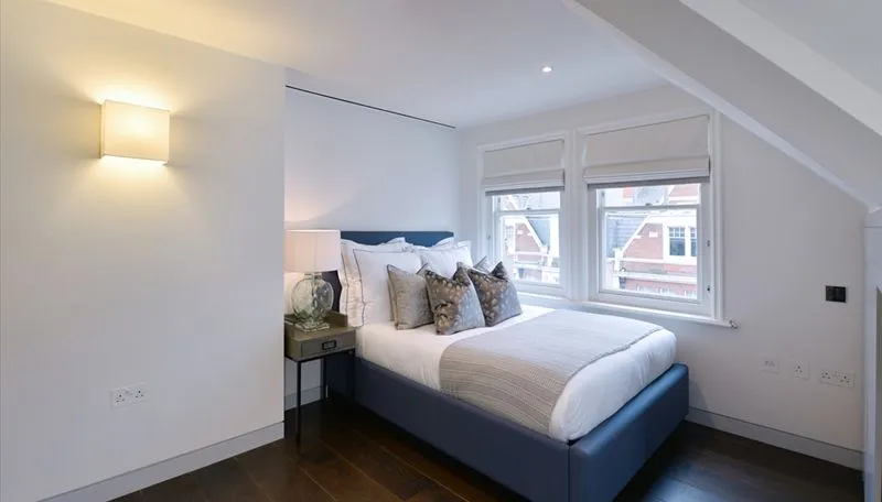 Duke Street, Mayfair, London, W1K, photo 12