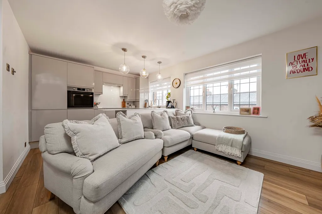 Charlotte Way, Marlow, photo 20