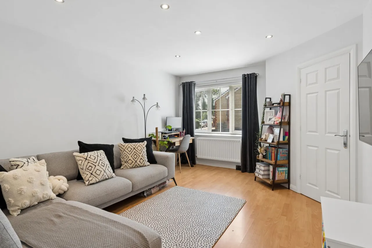 Booker Place, High Wycombe, HP12, photo 6