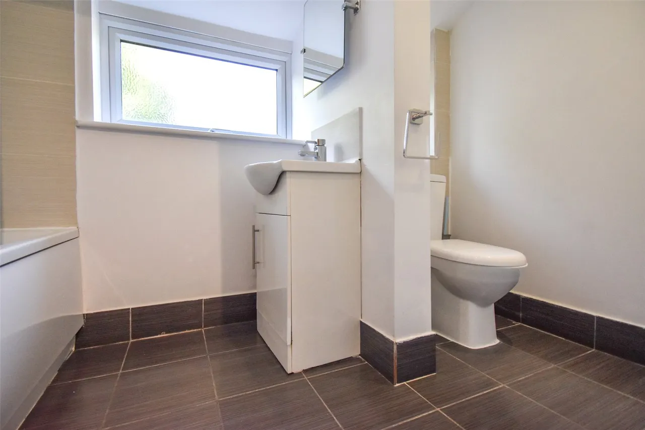 Perowne Street, Aldershot, Hampshire, GU11 3JS, photo 16