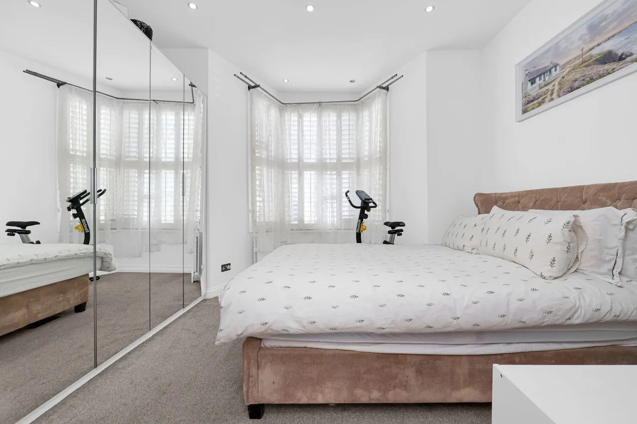 Lichfield Road, London, NW2, photo 6