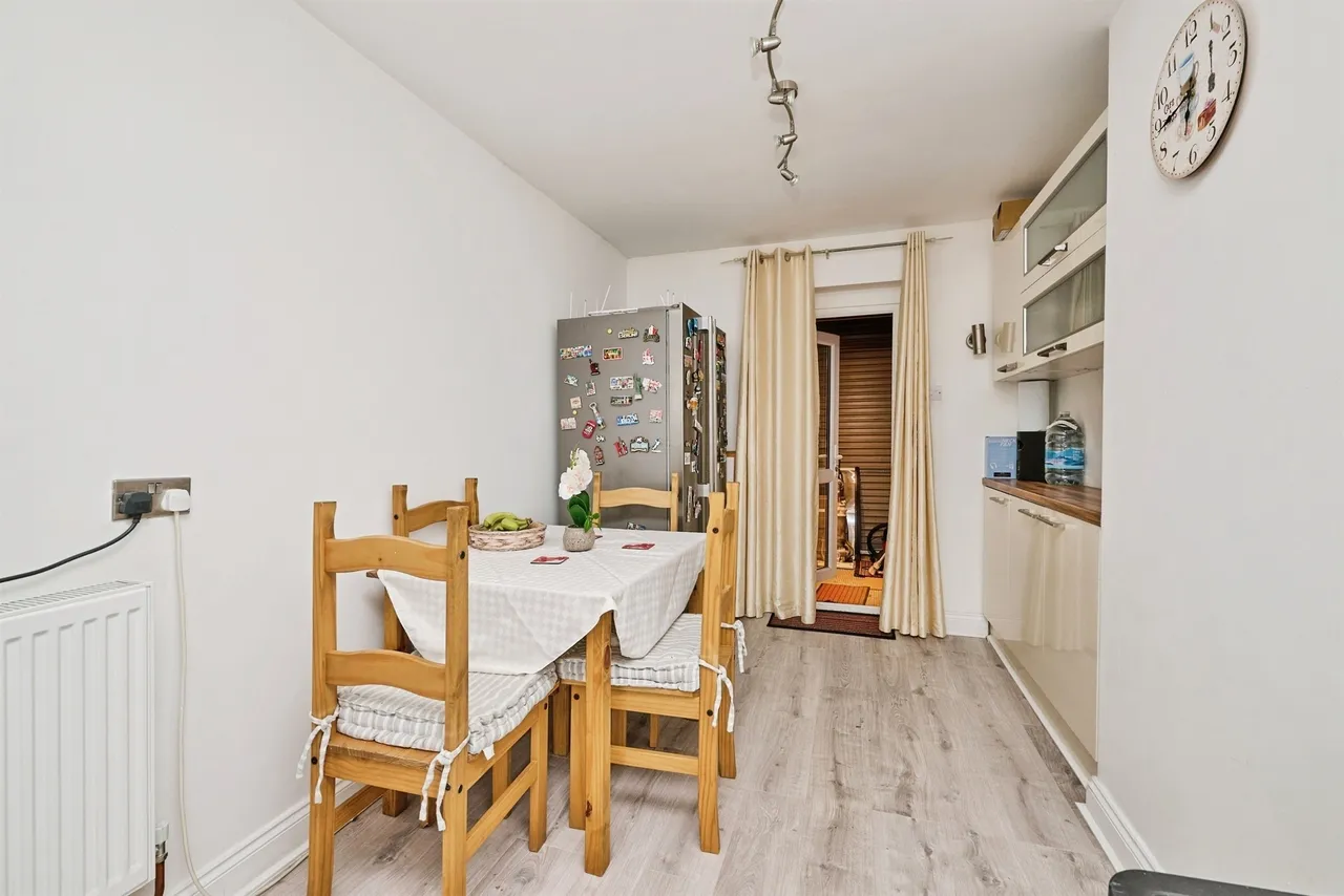Nightingale Court Peterborough, PE4, photo 5