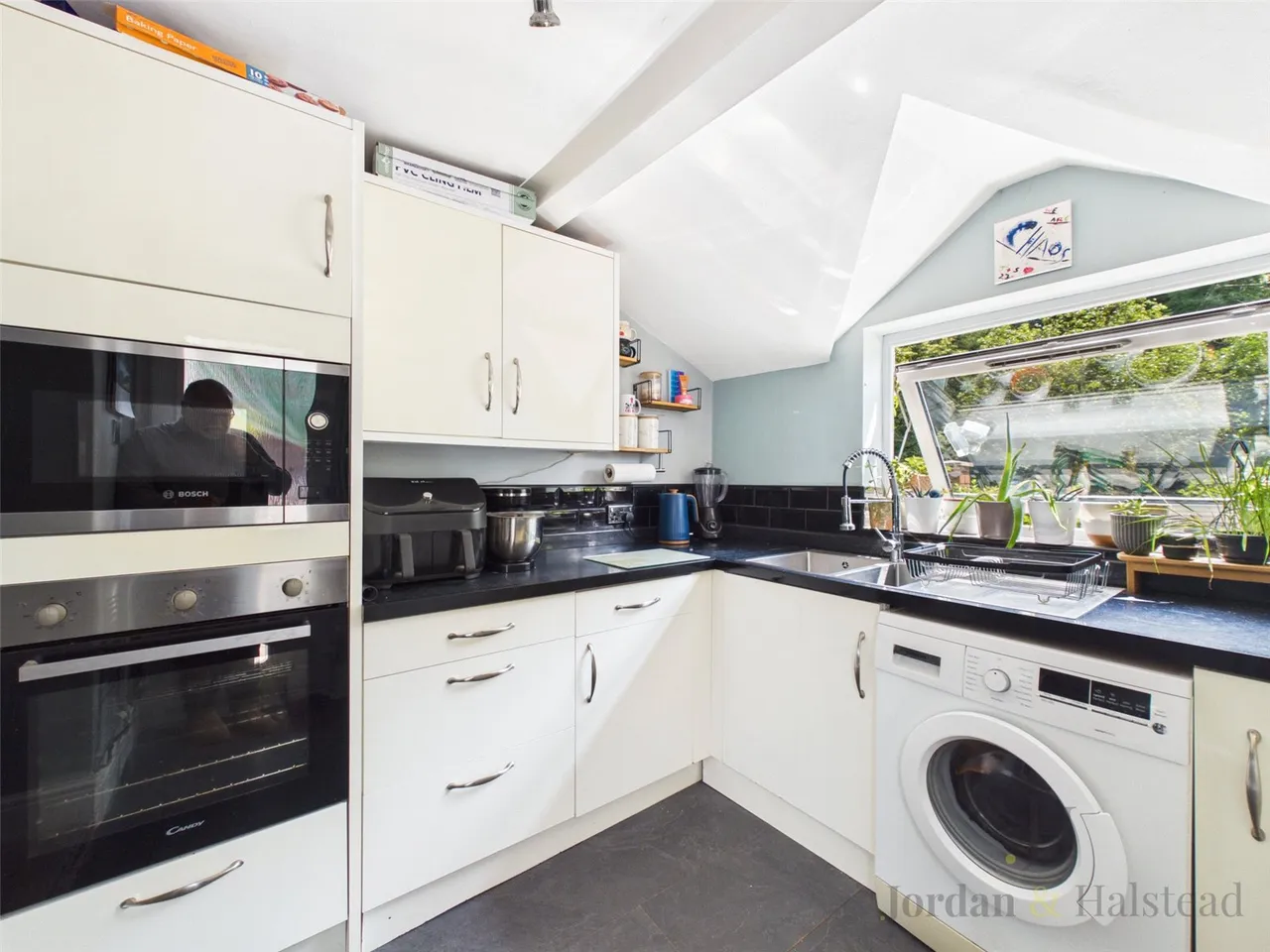 Bridge Lane, Frodsham, Cheshire, WA6 7HN, photo 11