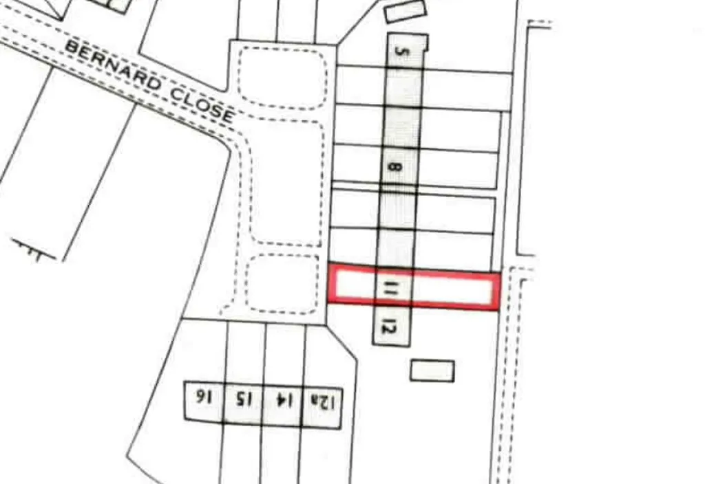 Bernard Close, Dunstable LU5 4HL, photo 12