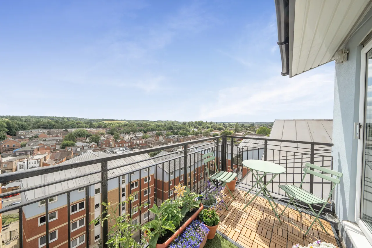 2 bed flat for sale — Northway, Rickmansworth, WD3
