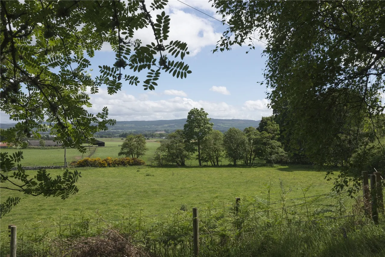 Crocnaboull, Paddock and Plot, Muir Of Ord, Highland, IV6 7TW, photo 29