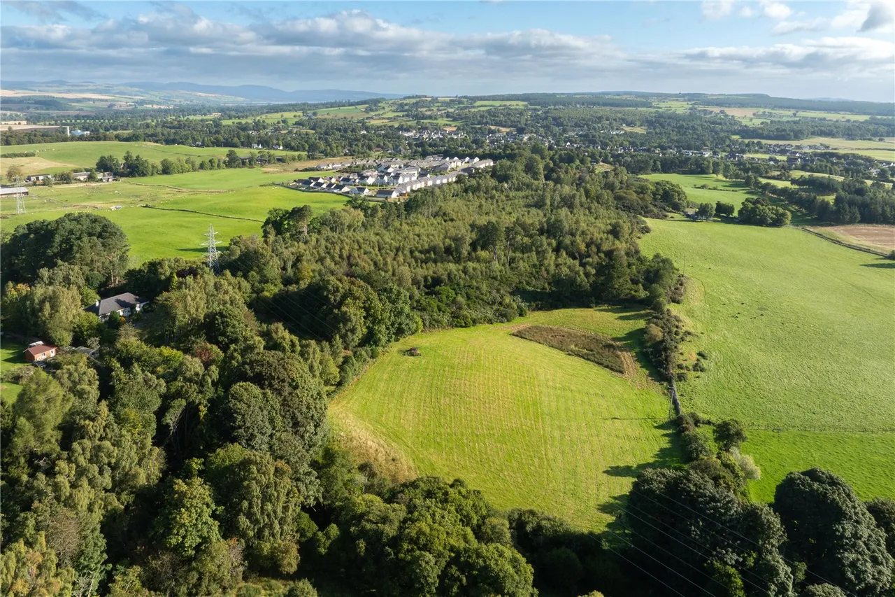 Crocnaboull, Paddock and Plot, Muir Of Ord, Highland, IV6 7TW, photo 38