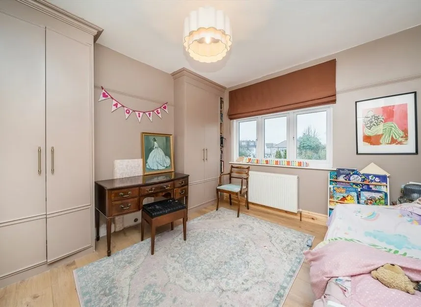 Cranborne Avenue, Surbiton, KT6, photo 6