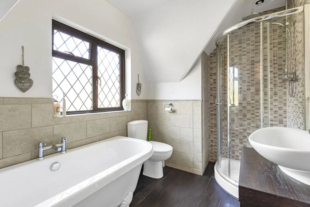 Wembury Park, Newchapel, RH7, photo 11