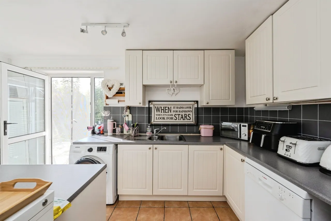 Heol Cae Tynewydd Swansea, SA4, photo 3