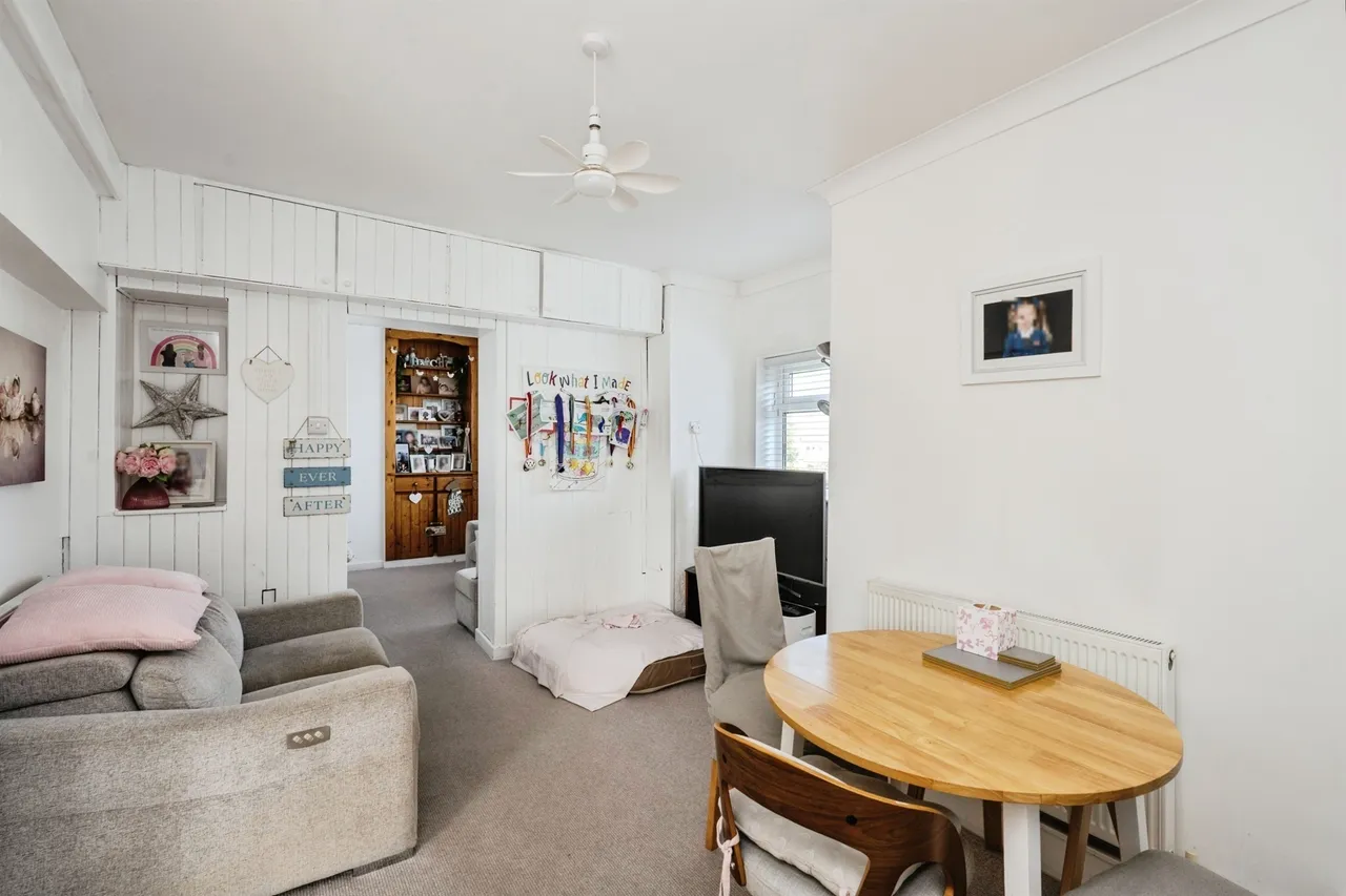 Heol Cae Tynewydd Swansea, SA4, photo 6