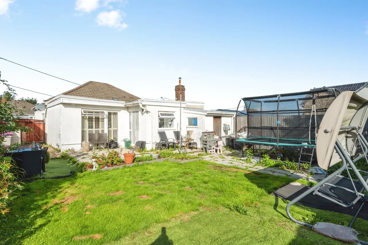 Heol Cae Tynewydd Swansea, SA4, photo 16