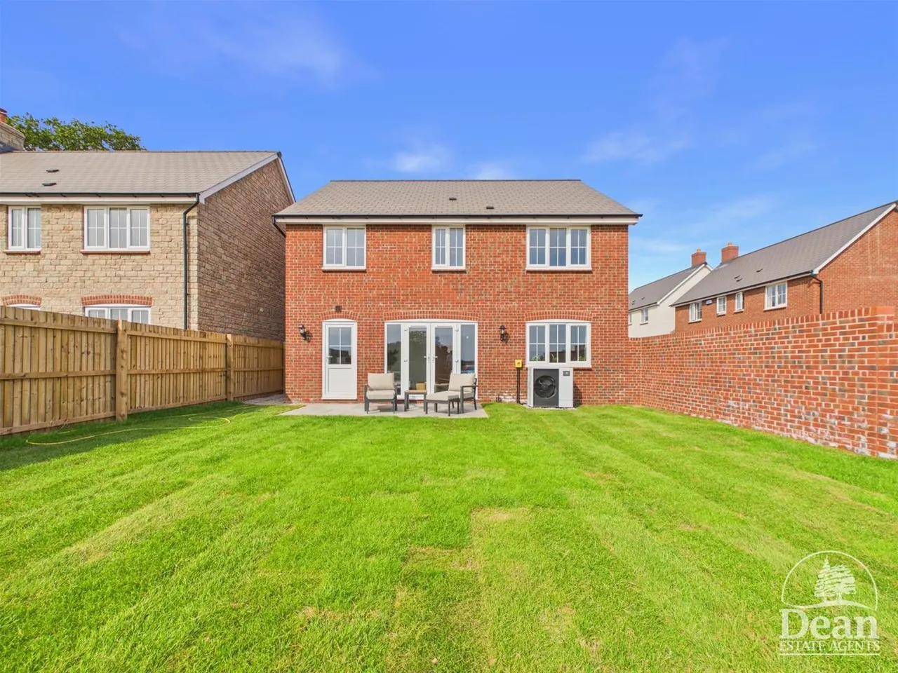 Old Dairy Way, Netherend, GL15, photo 6