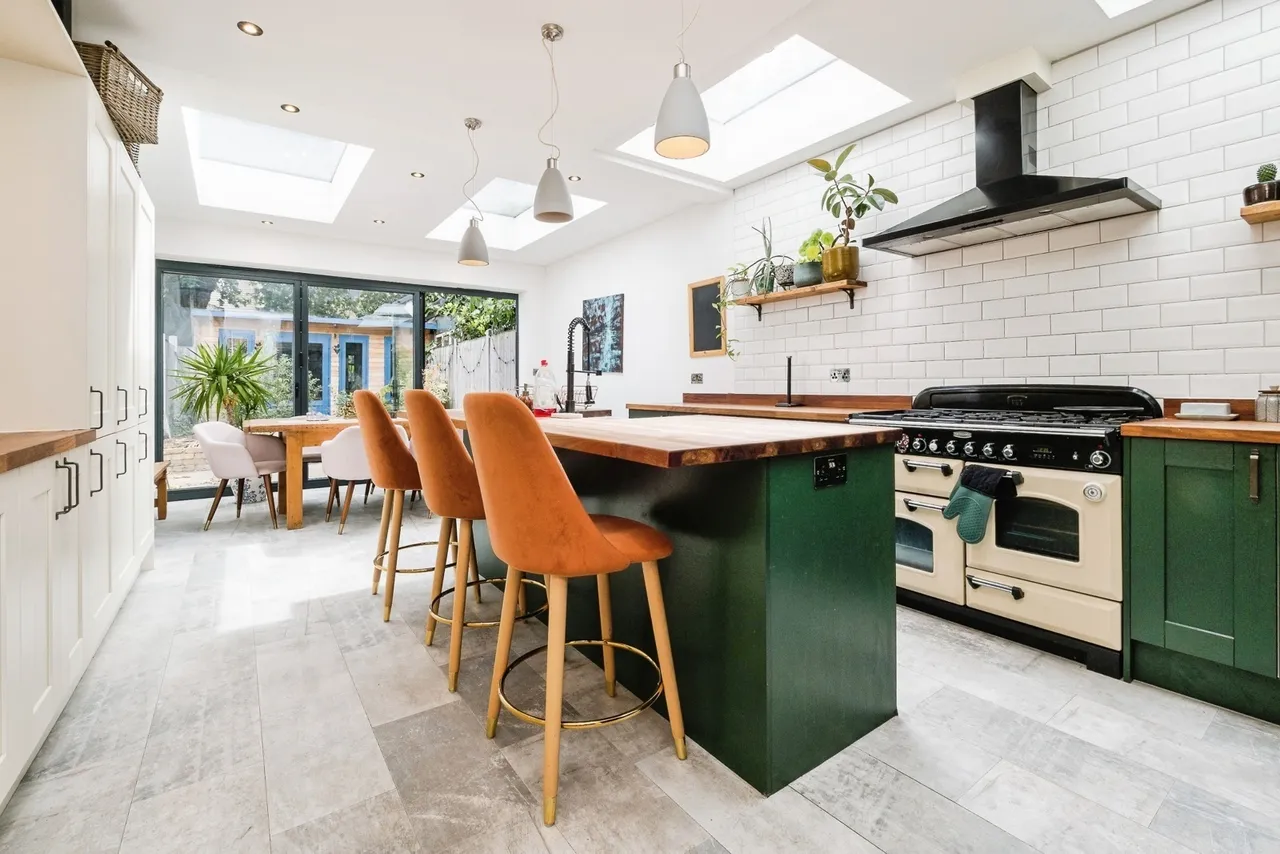 Northfield Road, East Ham, London, E6, photo 2