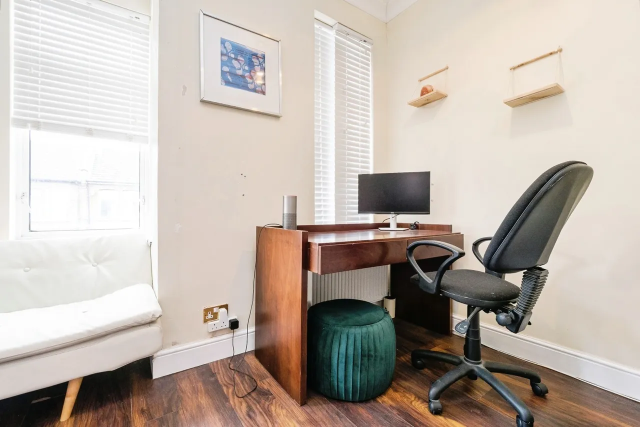 Northfield Road, East Ham, London, E6, photo 17