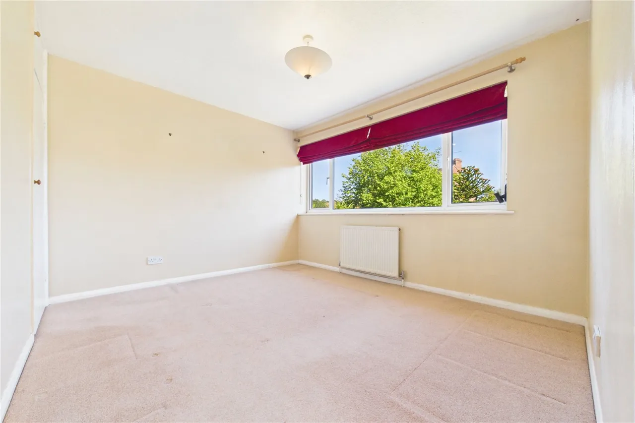 The Crescent, Mortimer Common, RG7, photo 10